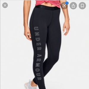 Under armor leggings !!